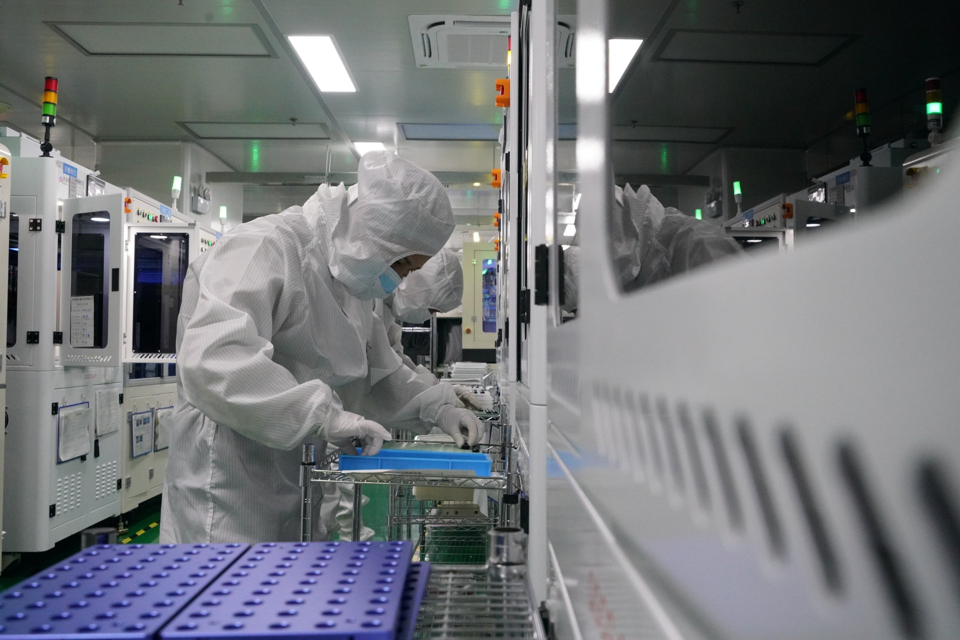 公司在新材料技术方面有哪些布局？